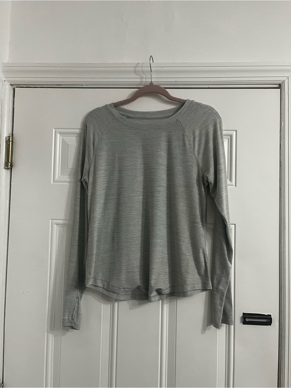 Old Navy Women's Long-Sleeve Tee - Light Gray